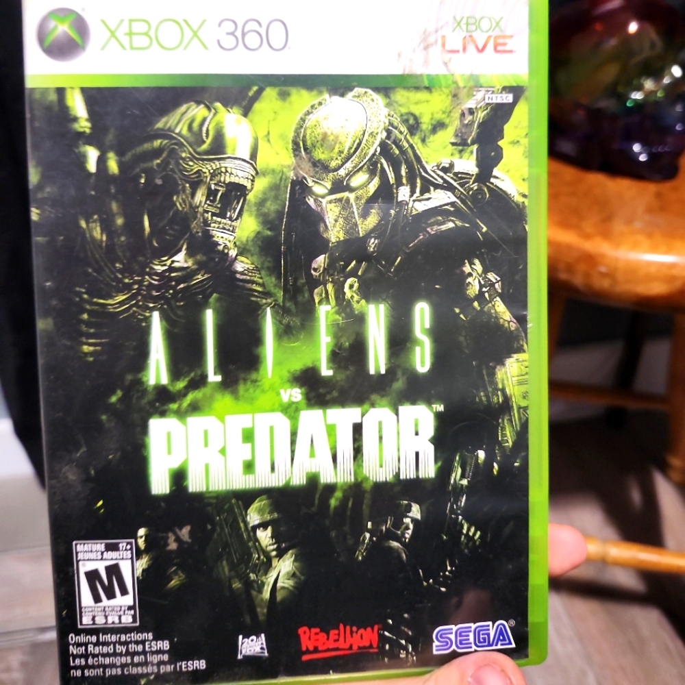 Aliens VS Predator XBOX 360